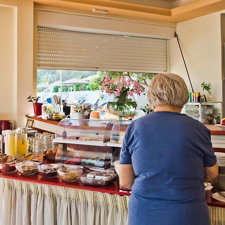 Regina Studios & Hotel Kerpe Dış mekan fotoğraf