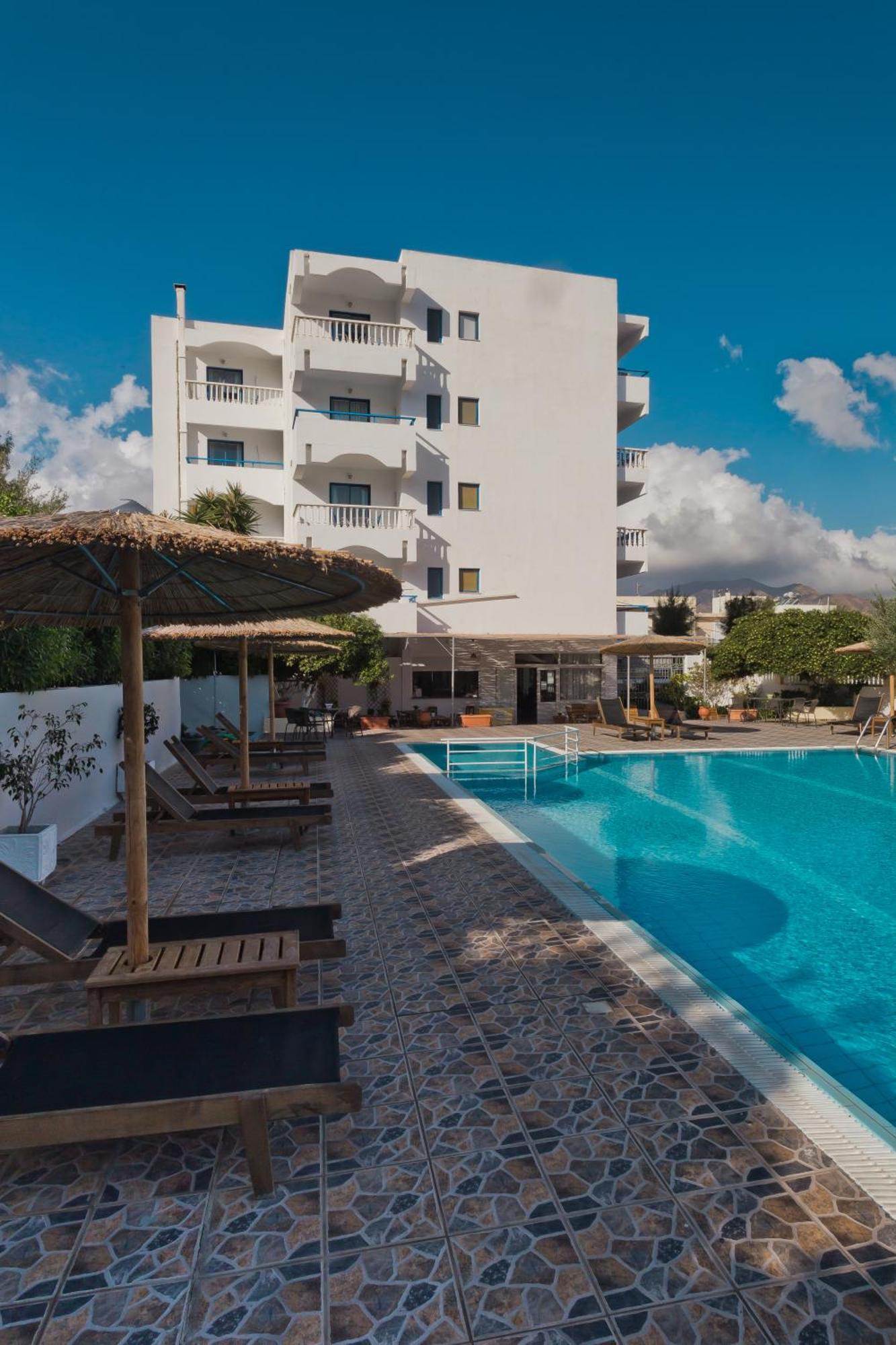 Regina Studios & Hotel Kerpe Dış mekan fotoğraf